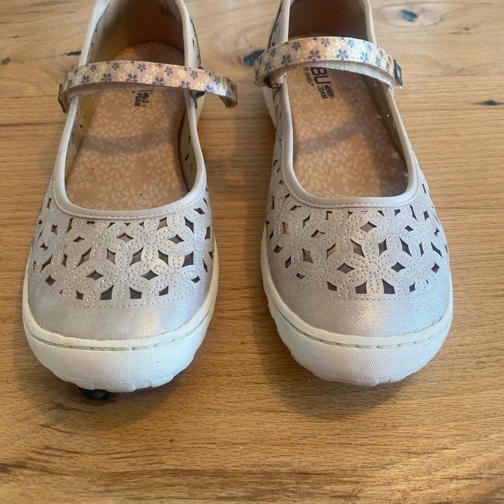 Jambu women’s Light Gray Mary Jane Athletic Shoes - Picture 2 of 9